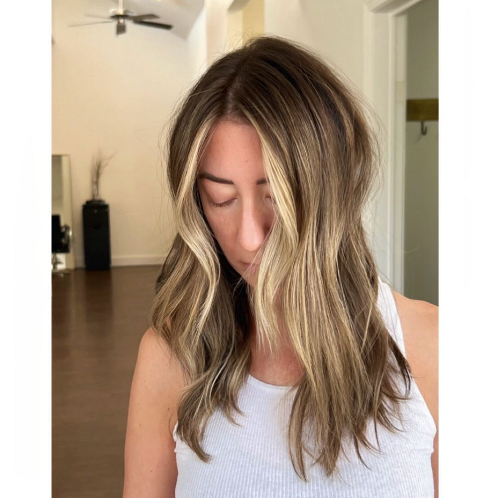PARTIAL BLONDING REFRESH at Salon Presley in Cicero, NY