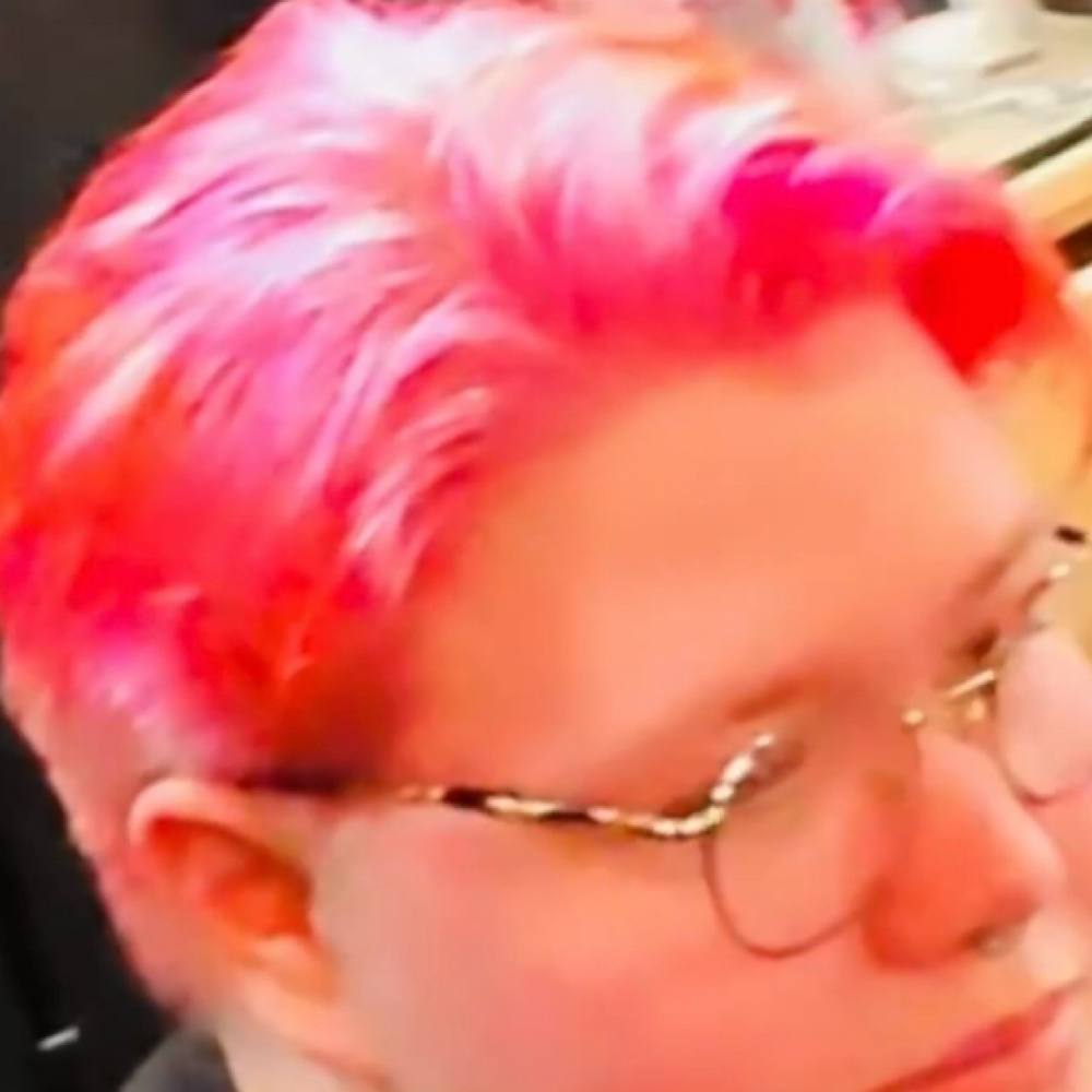 All Over Custom Color Session at Meta Beauty Collective in Rockford, IL