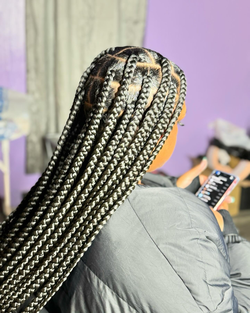 Large Knotless Braids