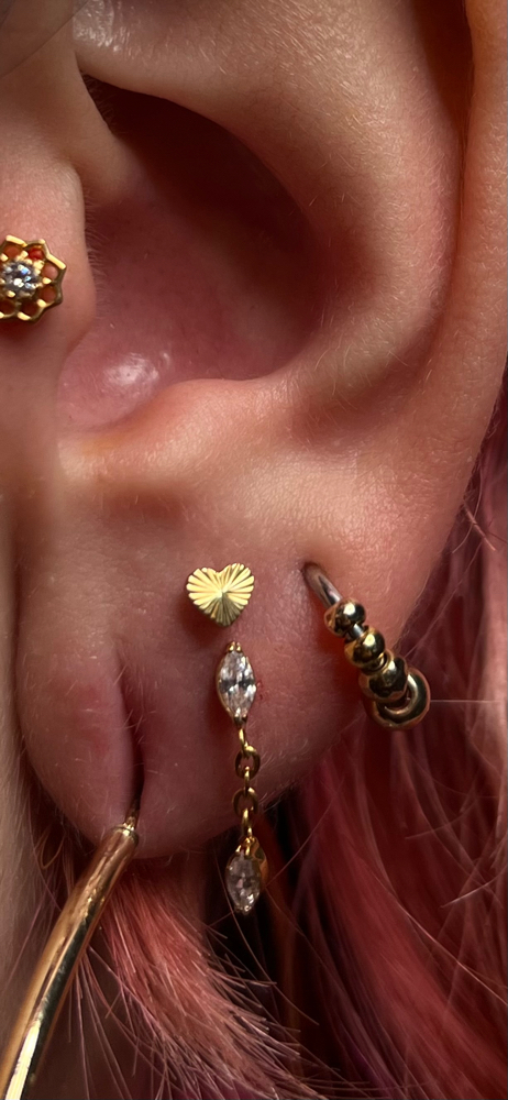 Ear lobe stacked