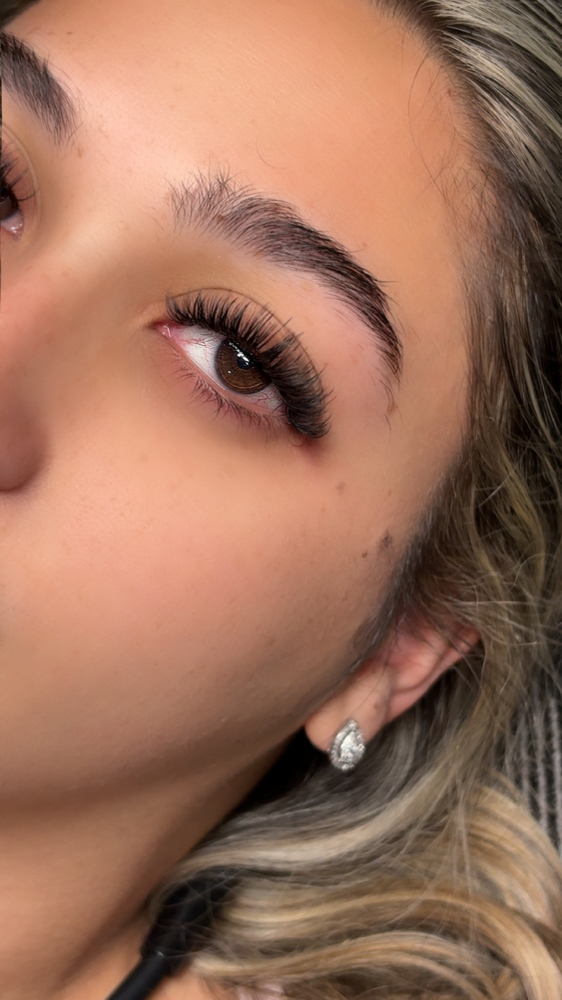 Genivive Hybrid at D’luxe esthetics in Orange Cit, FL
