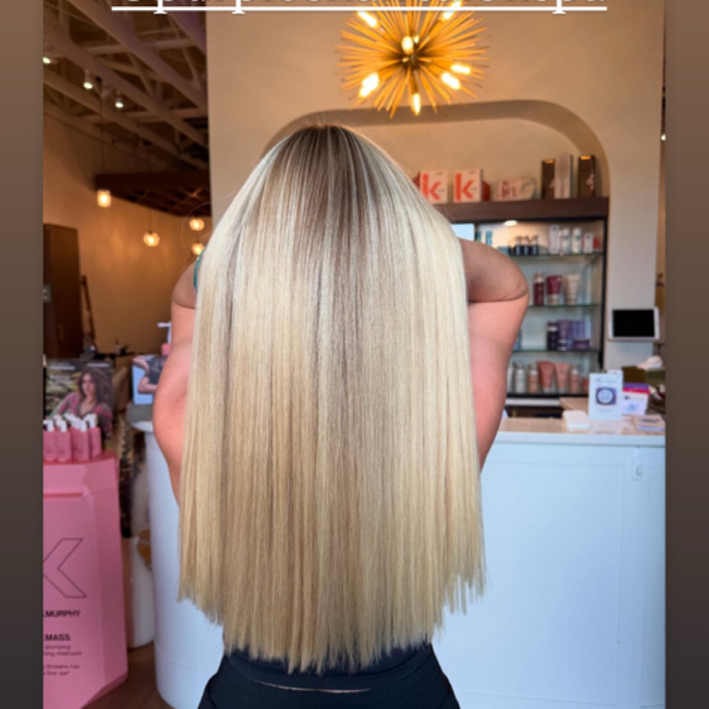 Hair extensions instal 1 row at victoria bischel in fort worth, TX