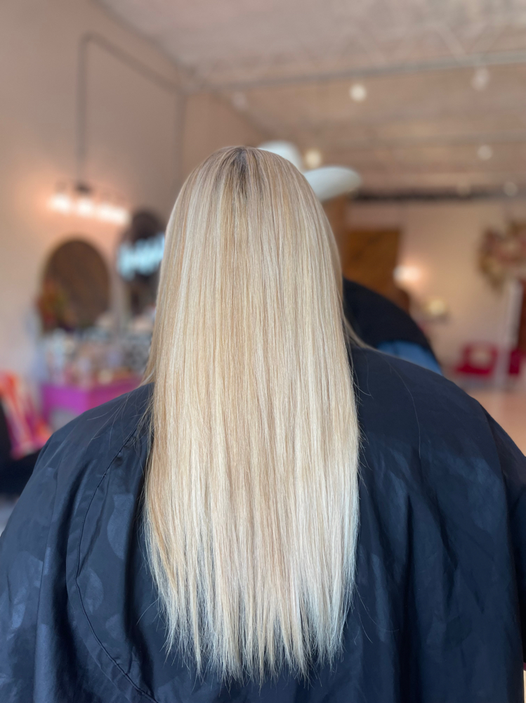 Blonding Root Retouch - EA