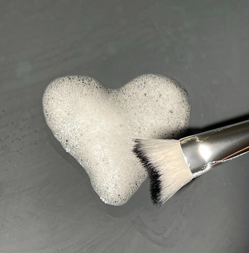 Lash Bath
