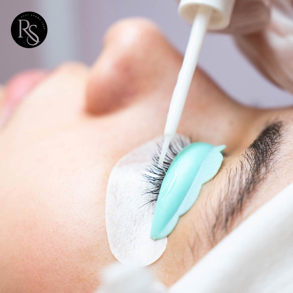 Eyelash Extension Removal