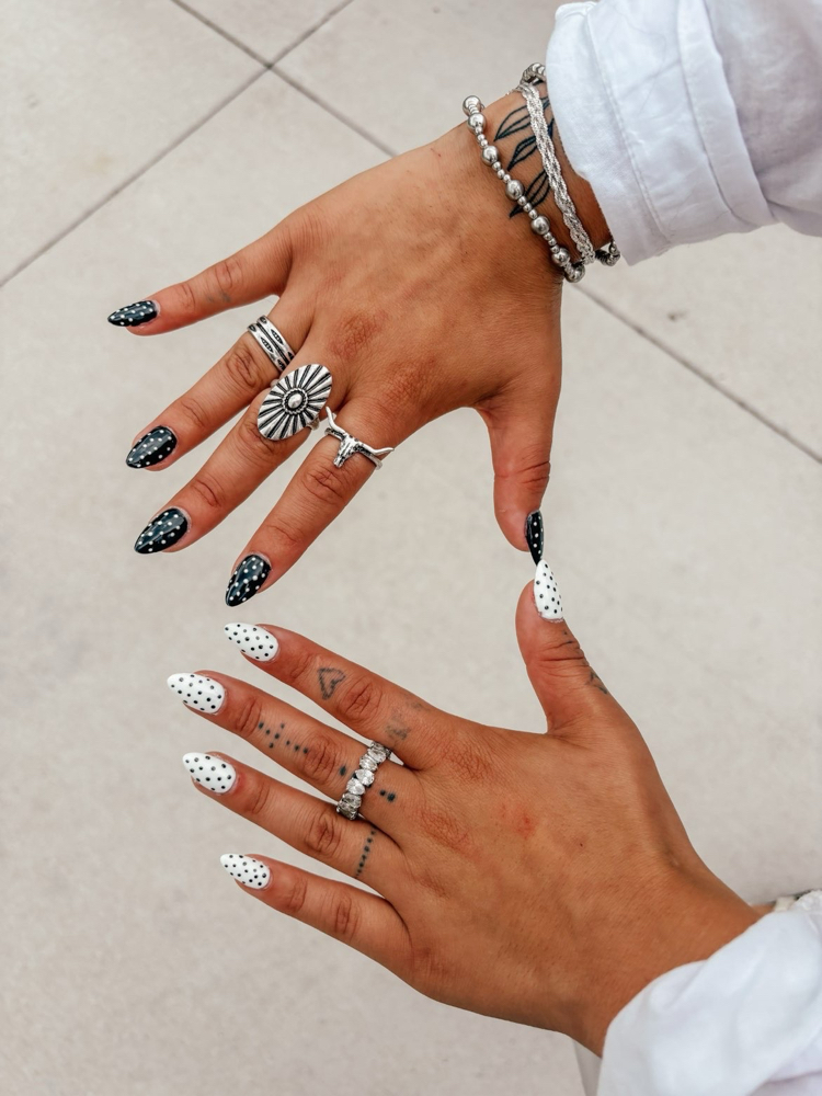 Minimal design at Mia’s nail bar in waukesha, WI