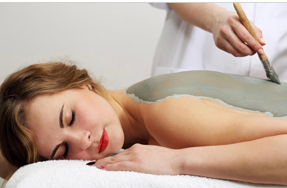 Back Pampering Facial