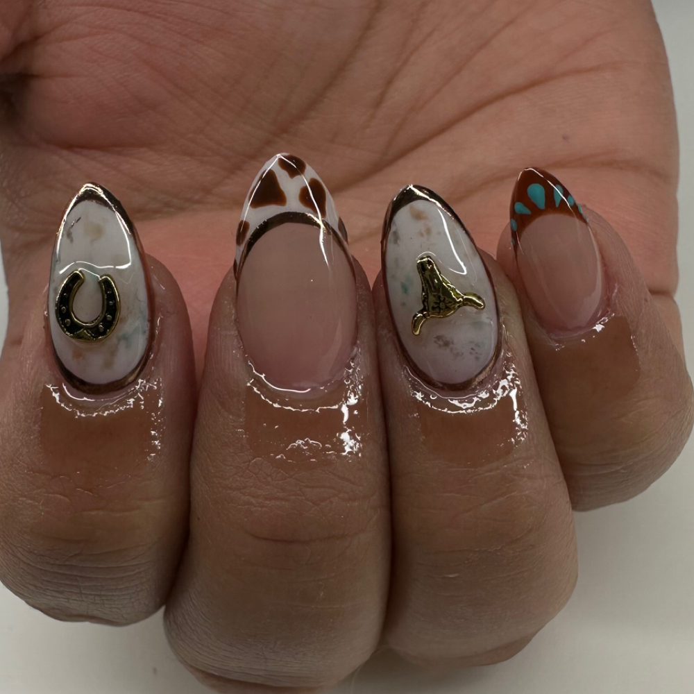 gelx short at piscxesnailz in Apache Junction, AZ