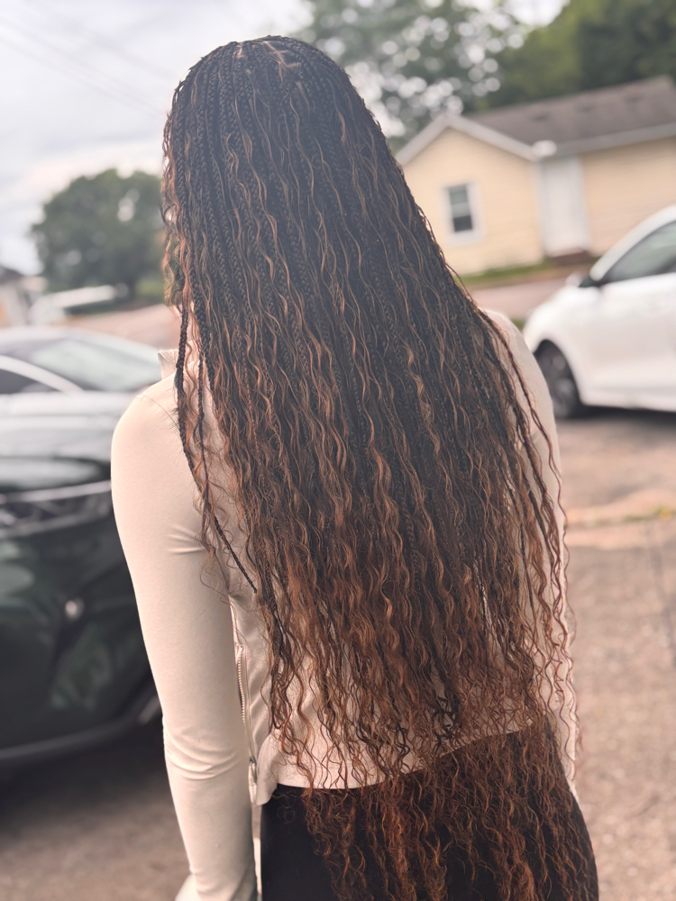 Adult Bora Bora Knotless Style at Braids By Bri in Nashville, TN