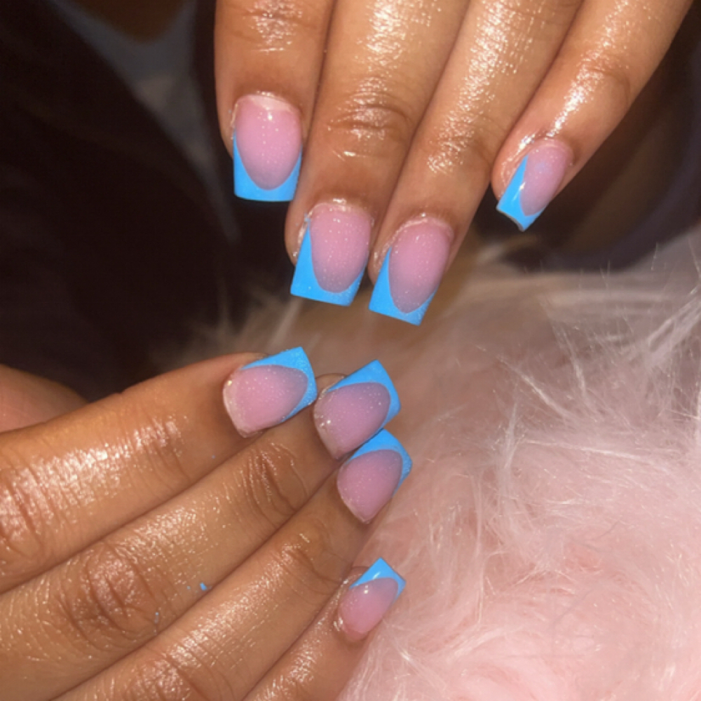 Acrylic Short fullset at Ki’Asia Bell in Toledo, OH