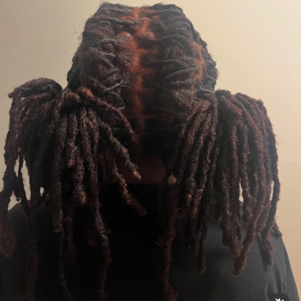 Locs Re-twist at HDE Hair Studio in Virginia Beach, VA
