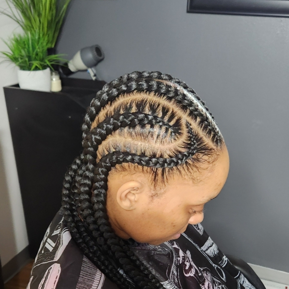 Feed-In Braids (Basic Design) at Empire Beauty Bar in Cincinnati, OH