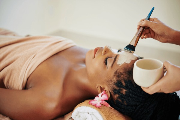 Pure Radiance Detox Facial