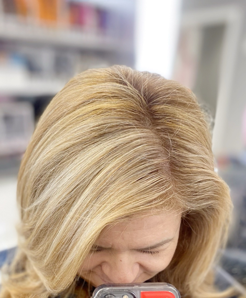 Root Touch Up / Retoque De Raiz at HairbyPao in San Jose, CA