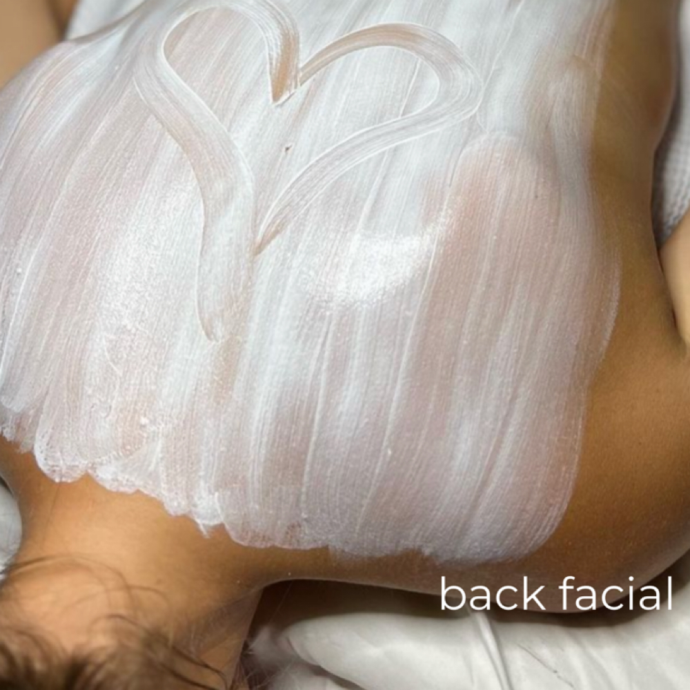 BACK EXFOLIATION TREATMENT at BEAUTY LAB COLLECTIVE in Miami, FL