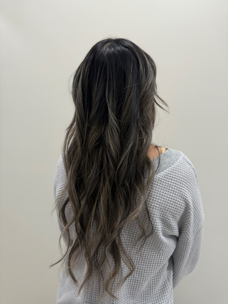 Custom Mini Highlight at Mutiny & Mane Lounge in Lancaster, PA