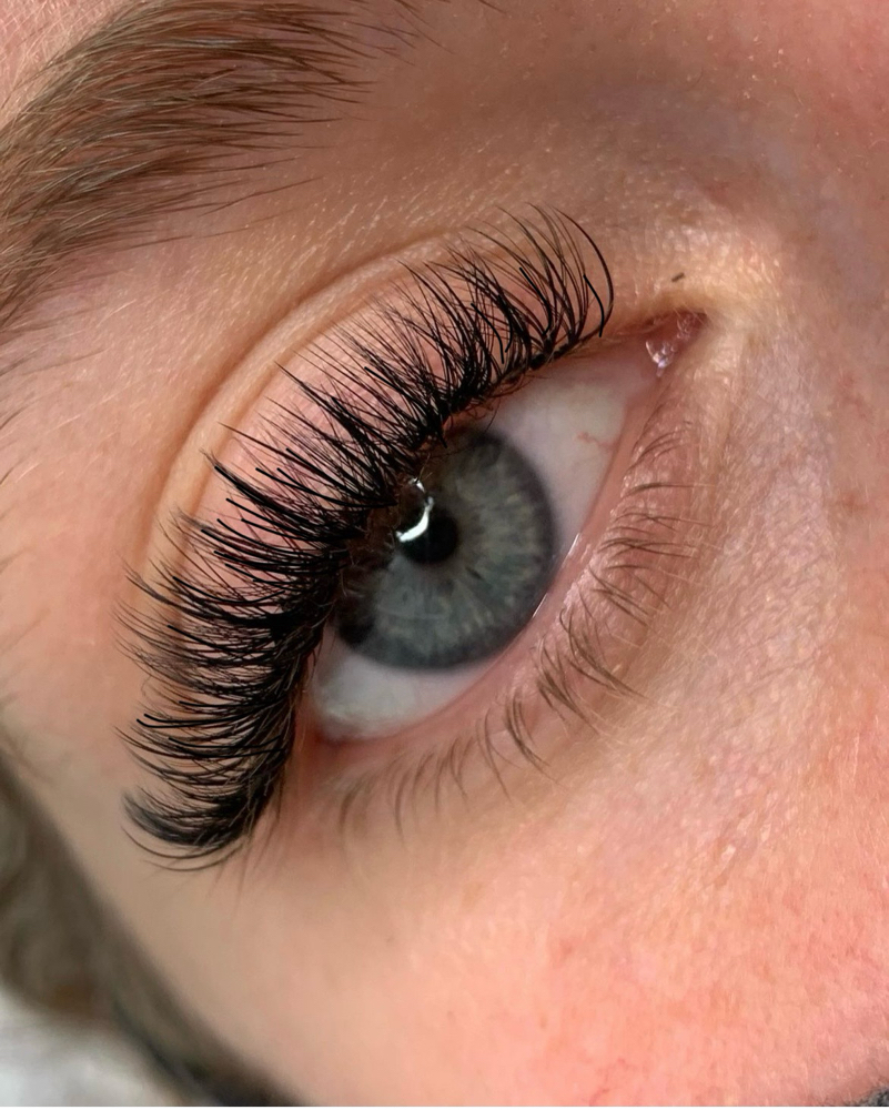 Full Set Hybrid Lashes