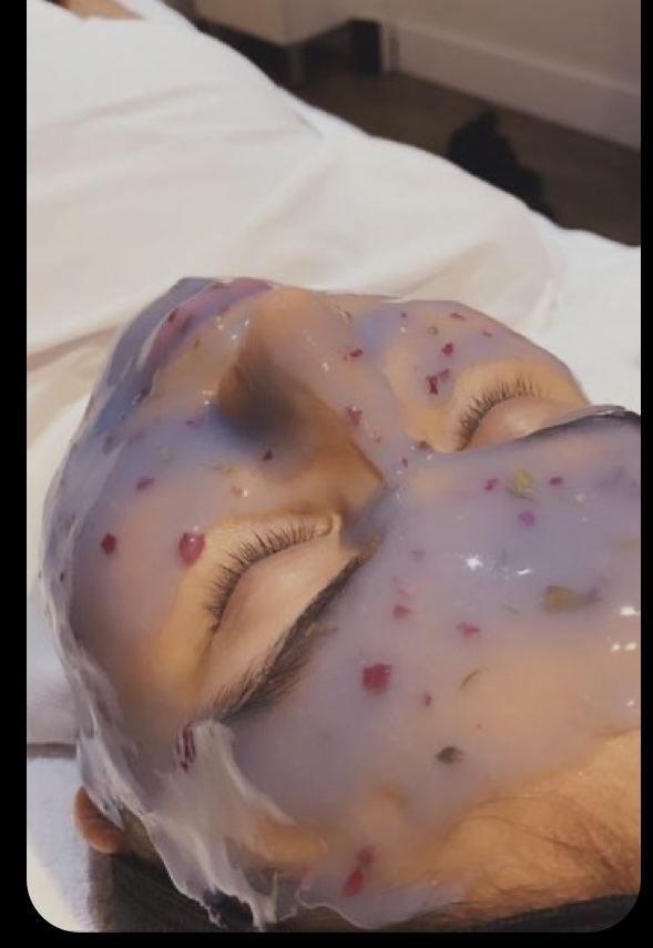 The Classic Skn Facial