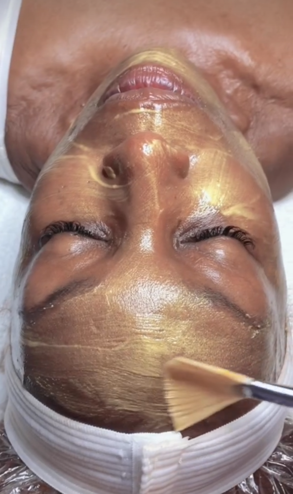 24K Gold Facial