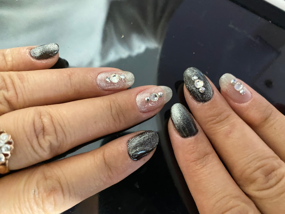 Gel Structured Manicure-Medium