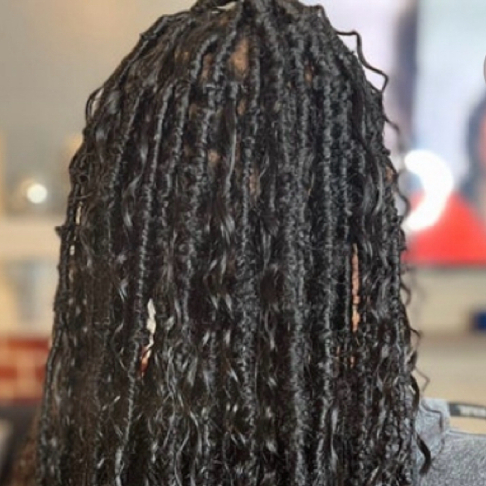 Boho locs Hair Included at Dose Braids in Dallas, TX