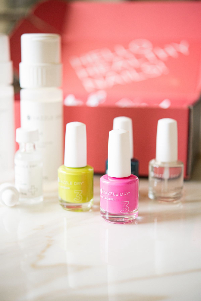 Dazzle Dry Mani