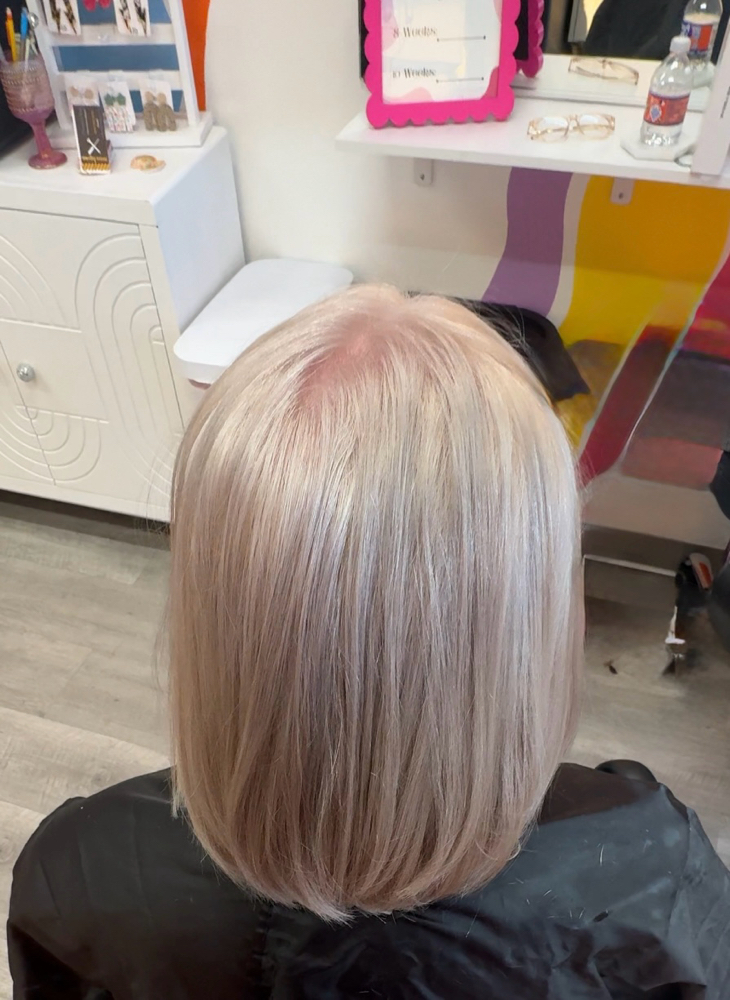 Platinum Card/Platinum Card Retouch at Vivacious Hair Co in Lexington, KY