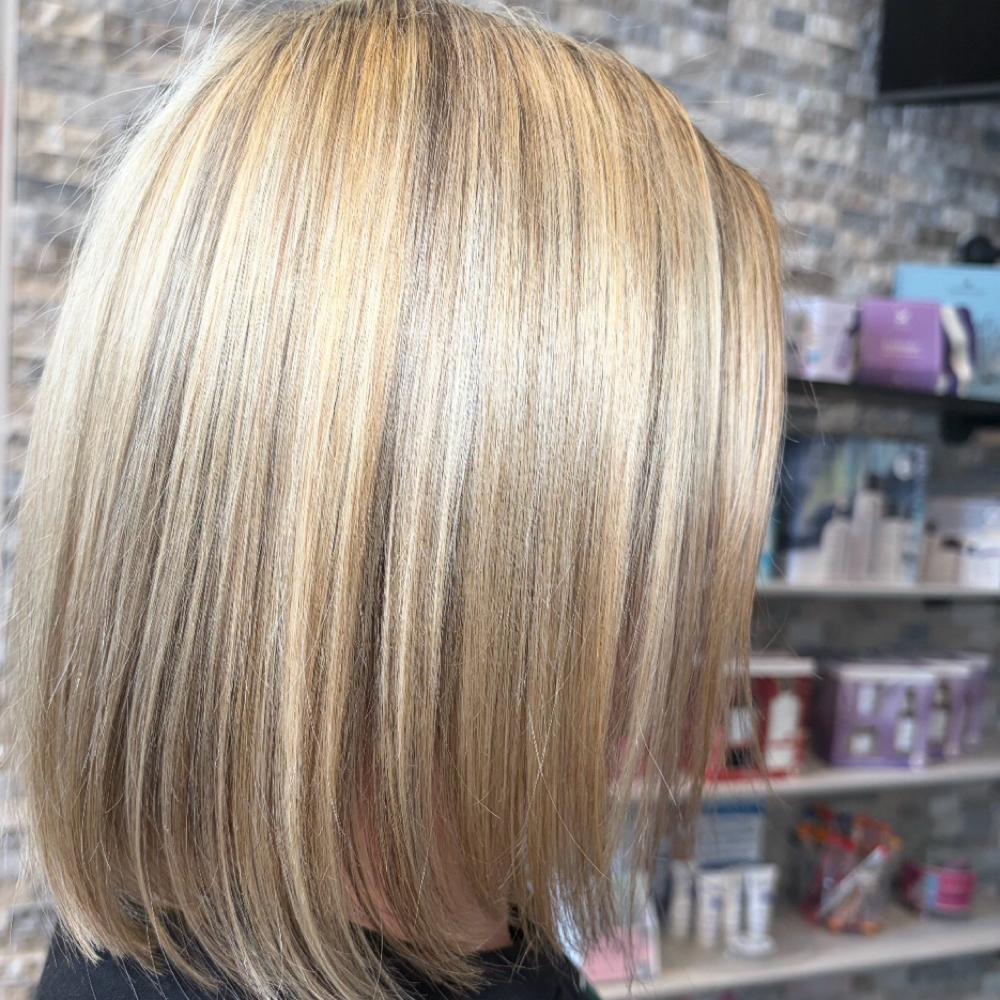 Partial Highlight W/ Junior Stylist at The Hair Apothecary Rx in Turnersville, NJ