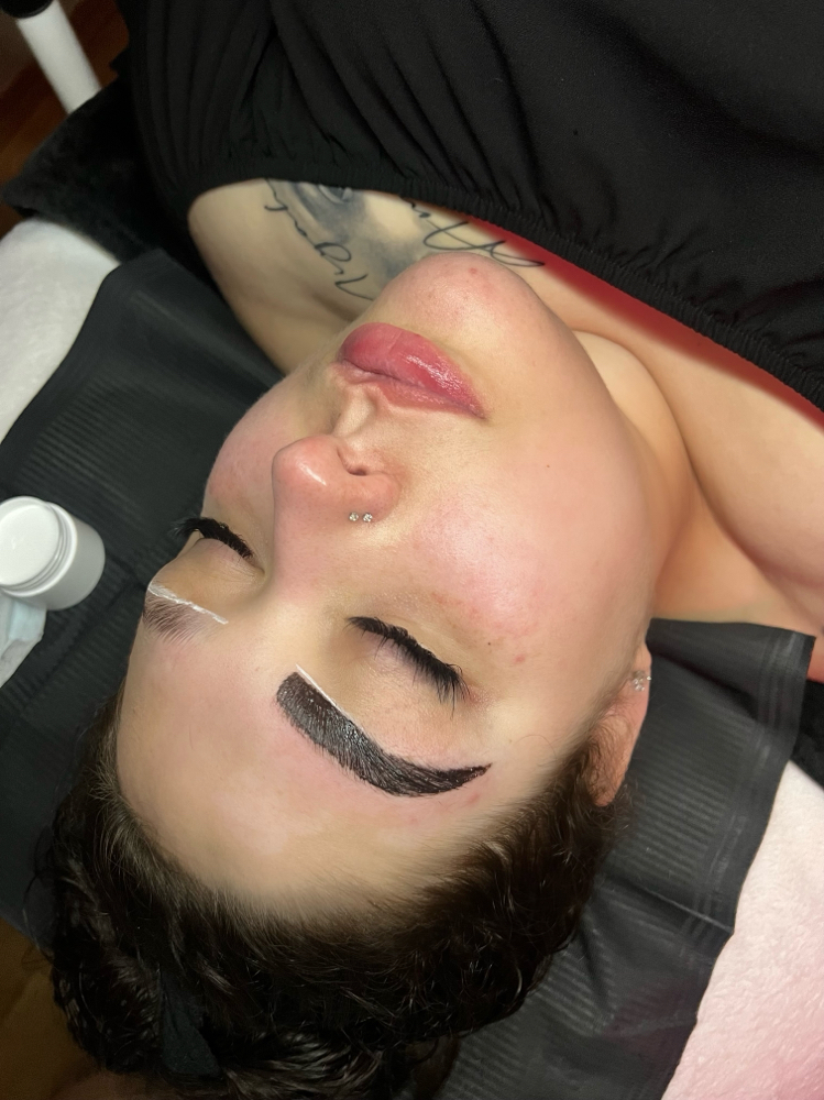 BROW TINT