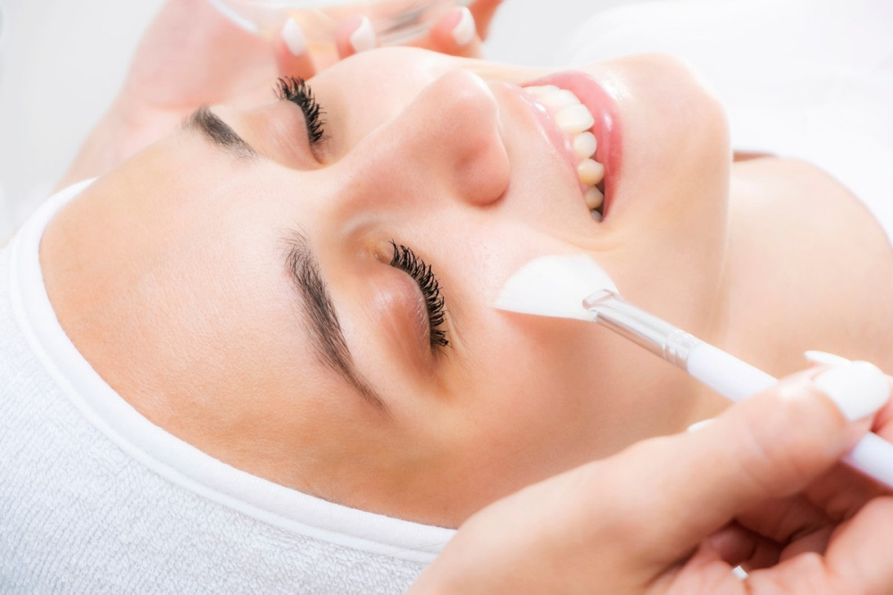 Light Chemical Peel