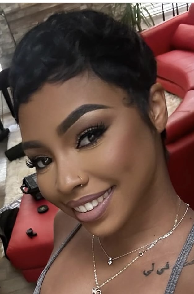 GLAM FULL FACE APPLICATION