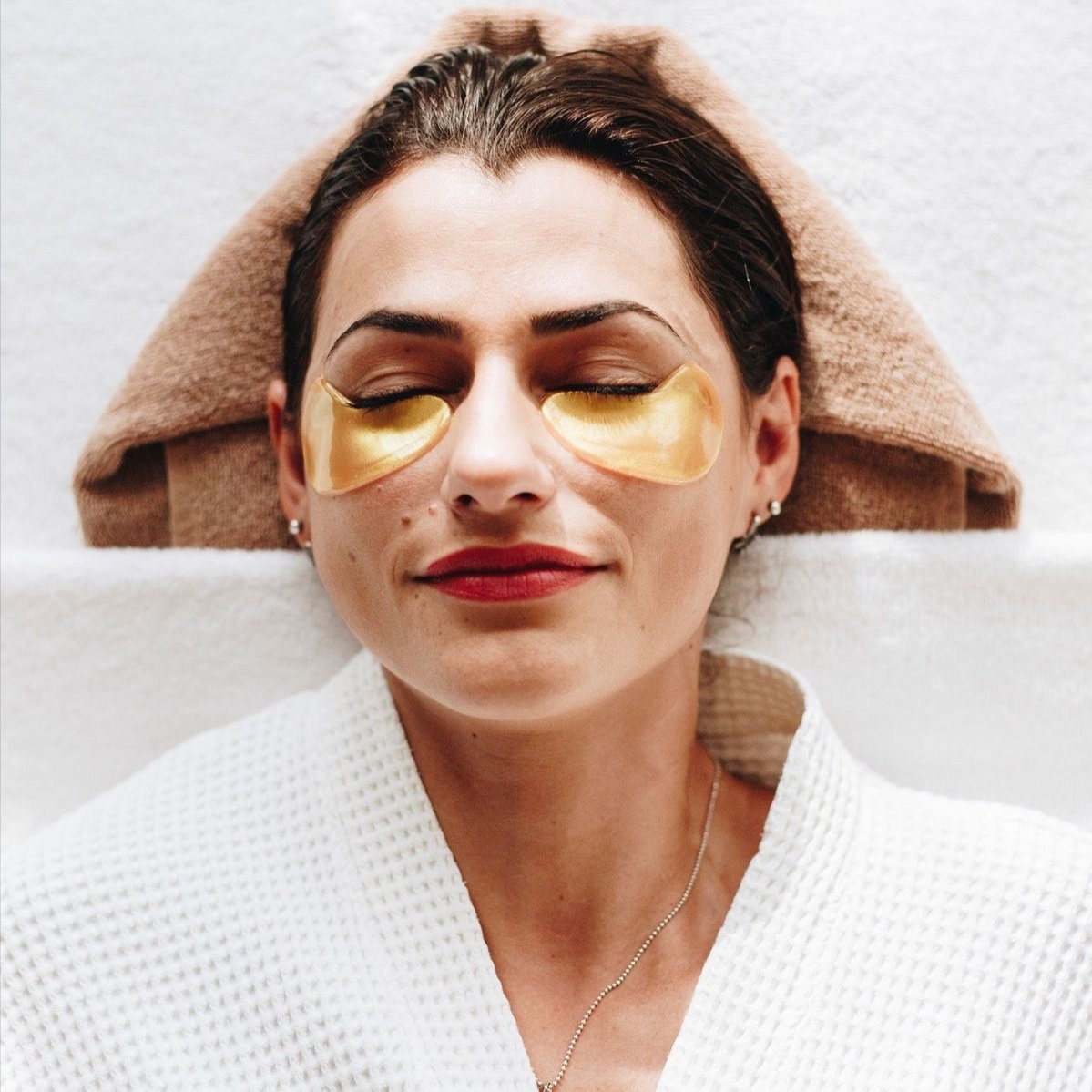 24K Gold Eye Mask