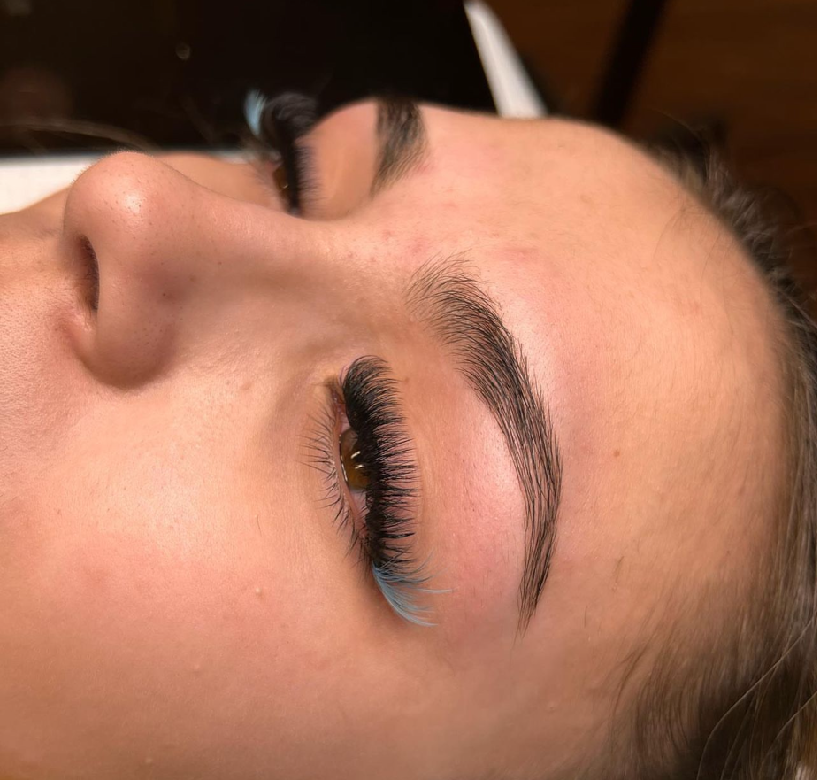 Volume Lashes