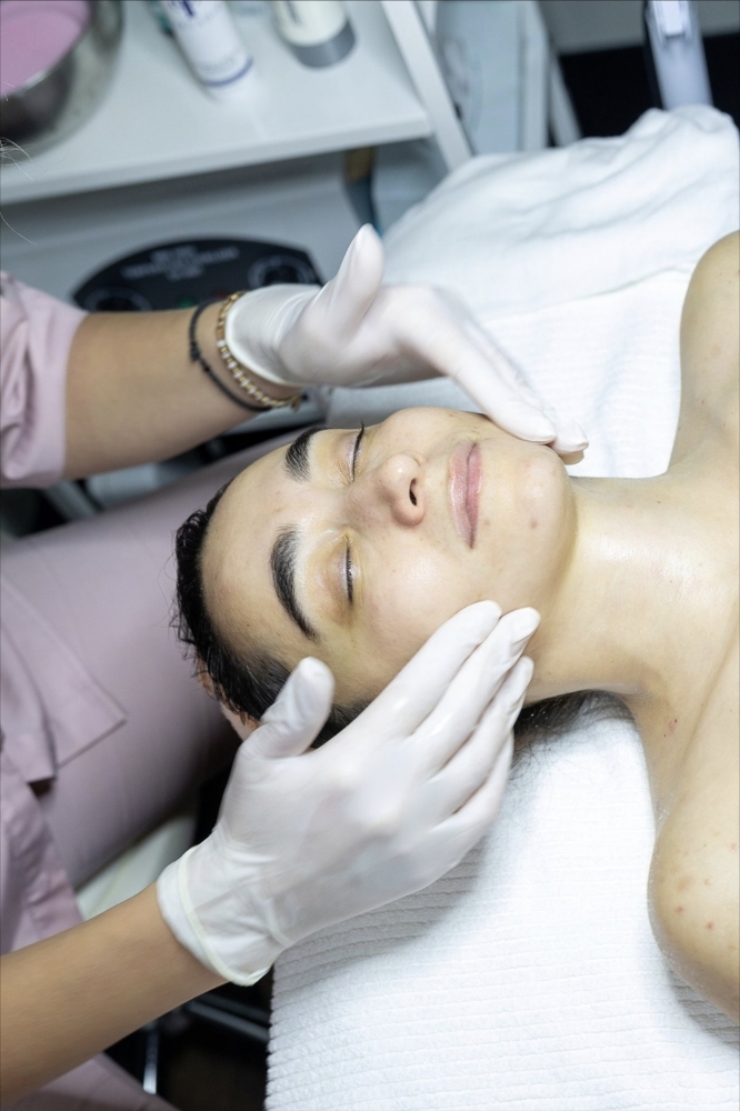 Lymphatic Drainage Facial Massage at VONA Skincare in Charlotte, NC
