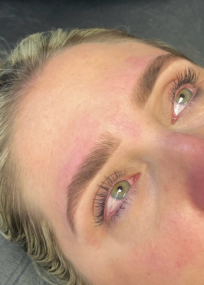 Brow Wax & Tint