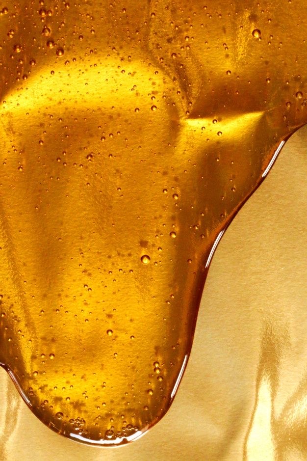Brightening Honey Treatment