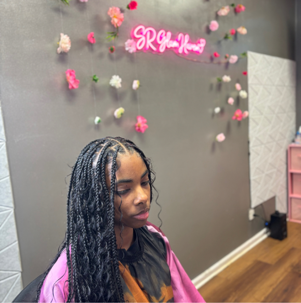 Smedium Knotless (JUNE) at SR GLAM HAVEN in Detroit, MI