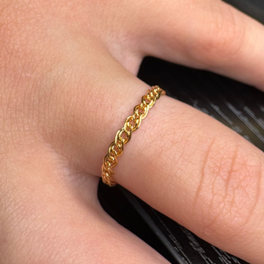 Ring Application at Oyster & Oak Self Care Studio in Walterboro, SC