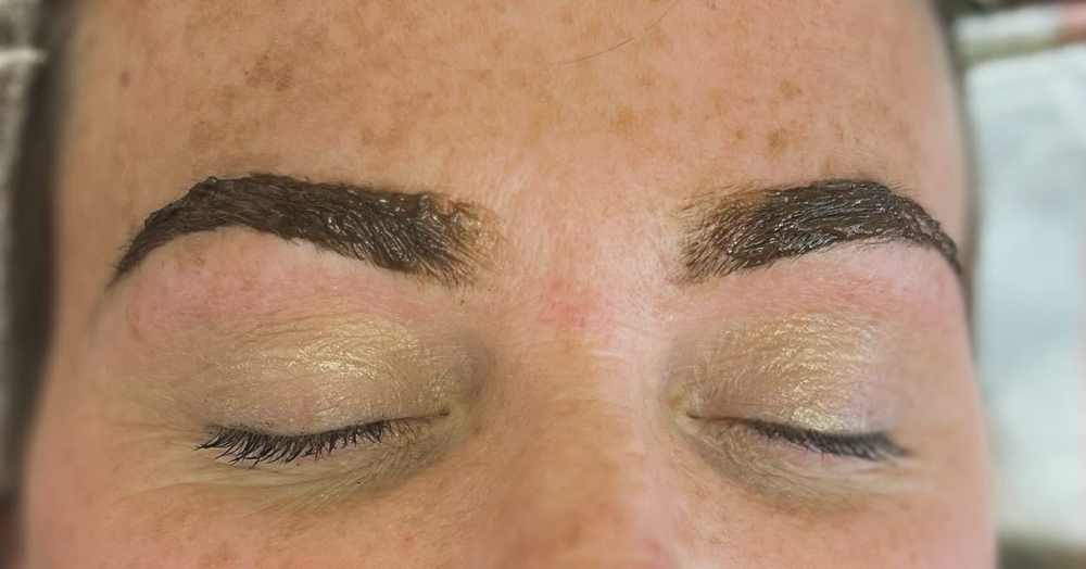 Brow Tint