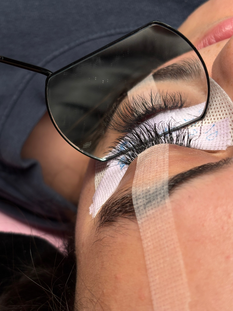 Lash Extension Refills