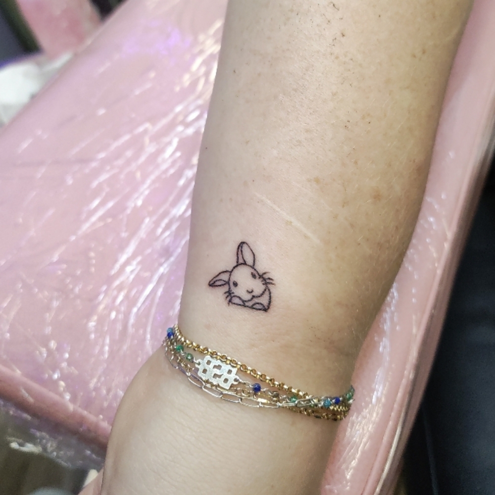 Mini Tattoo <1 Inch at Jade the mouse in Lubbock, TX