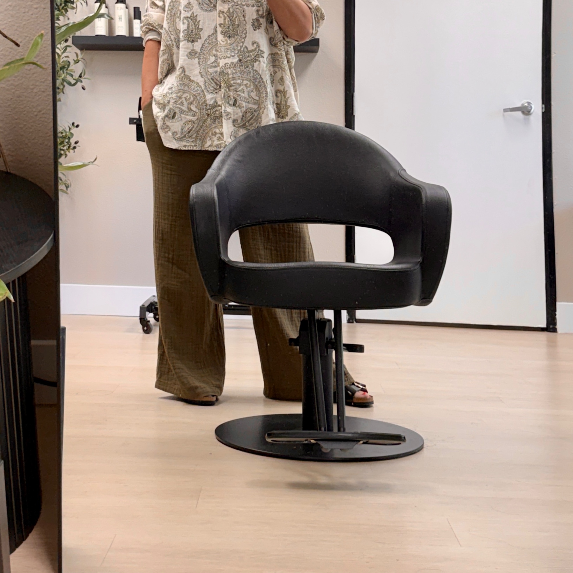 Consultation at Glossed by Veronica in Westlake Village, CA