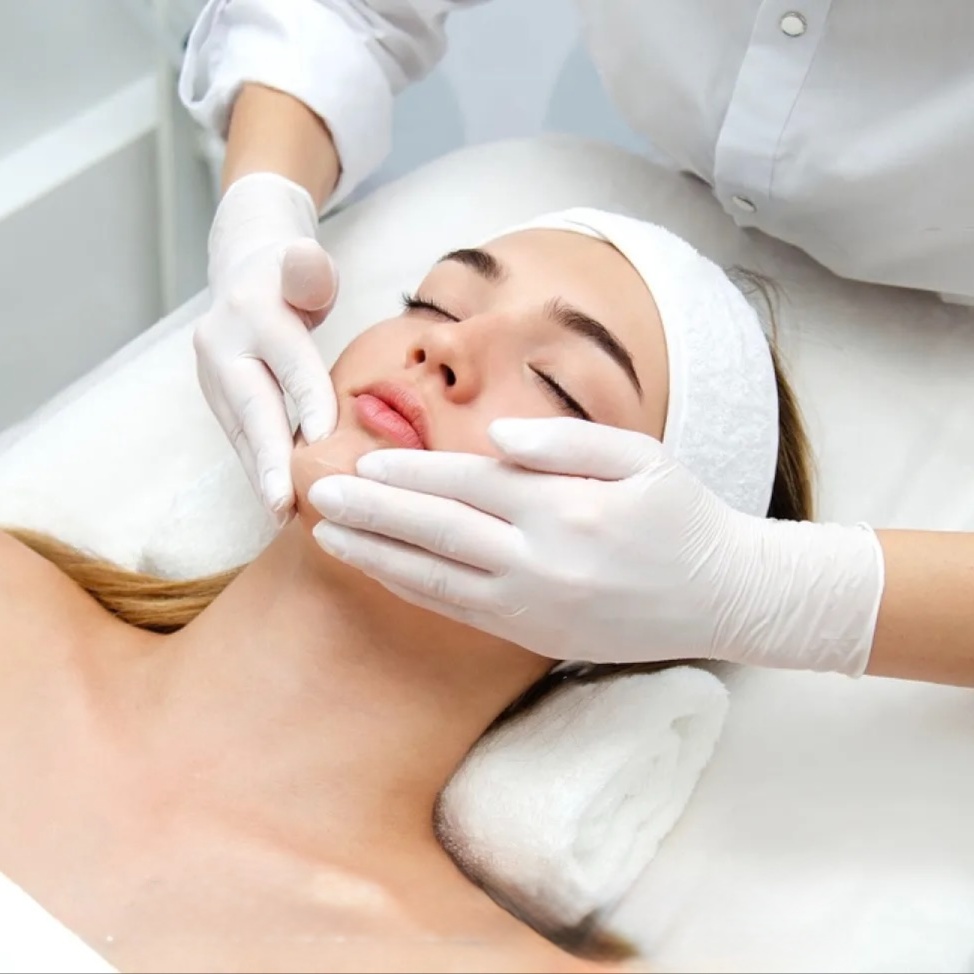 Collin Customized Clinical Facial at The PureTime Headspa & Wellness in Farmington Hill, MI