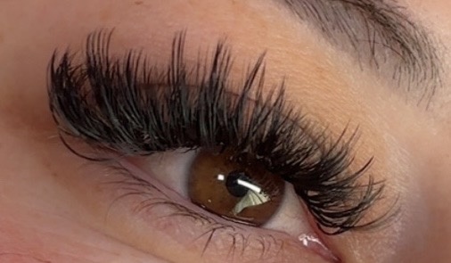 3 Week Wispy Volume Lash Fill