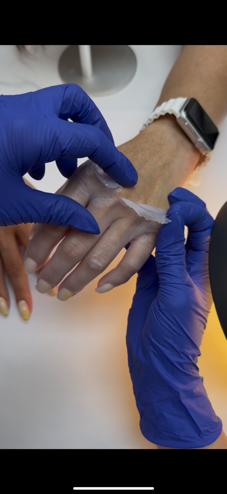 Paraffin Wax Treatment - Hands