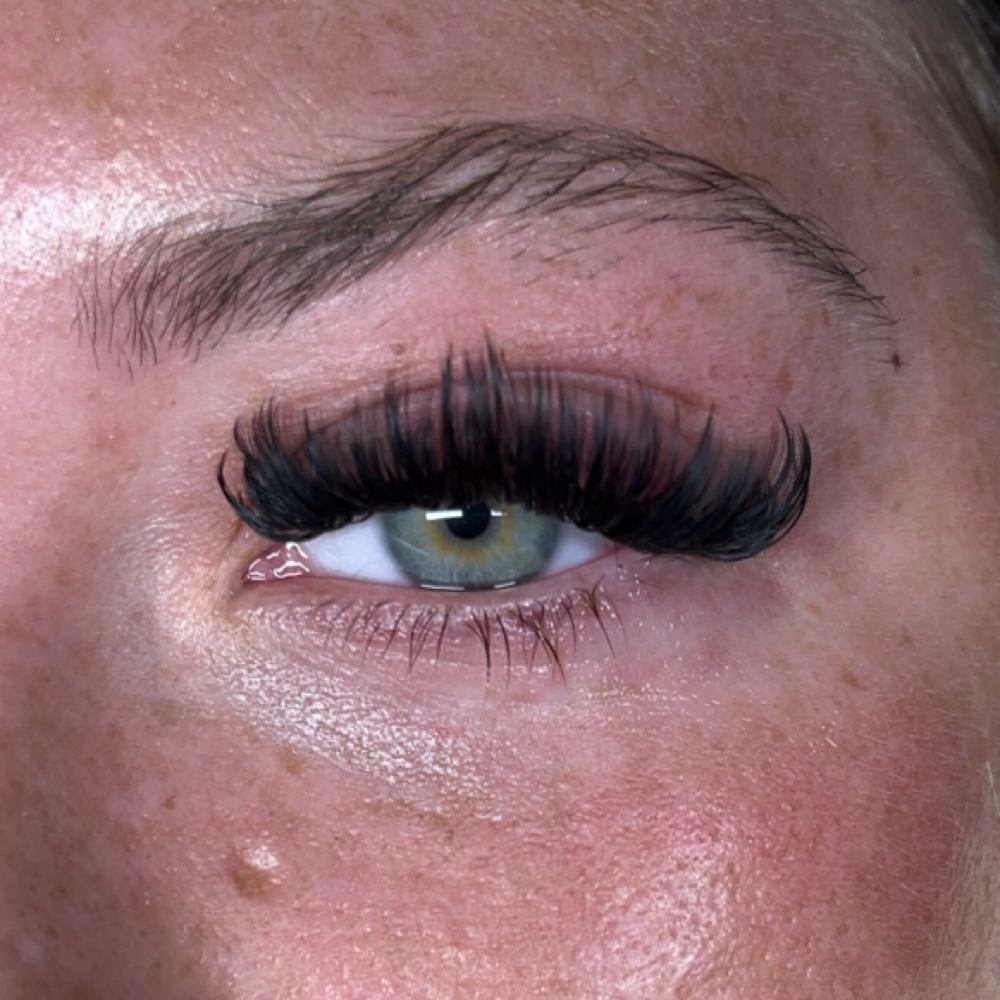 New Client Volume Full Set Special at LUXEHAUS in Knoxville, TN