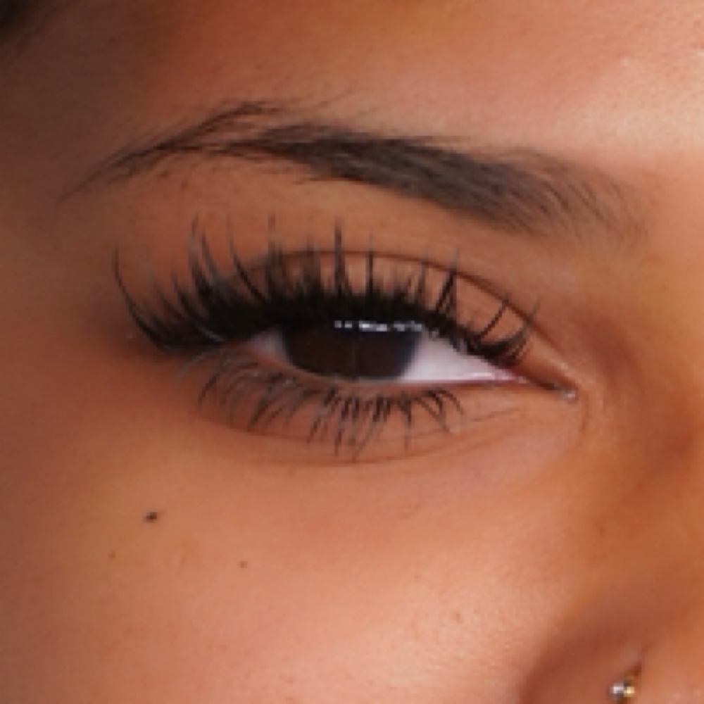 Bottom Lash Extentions at Yadiee’s Beauty Lounge in Big Spring, TX