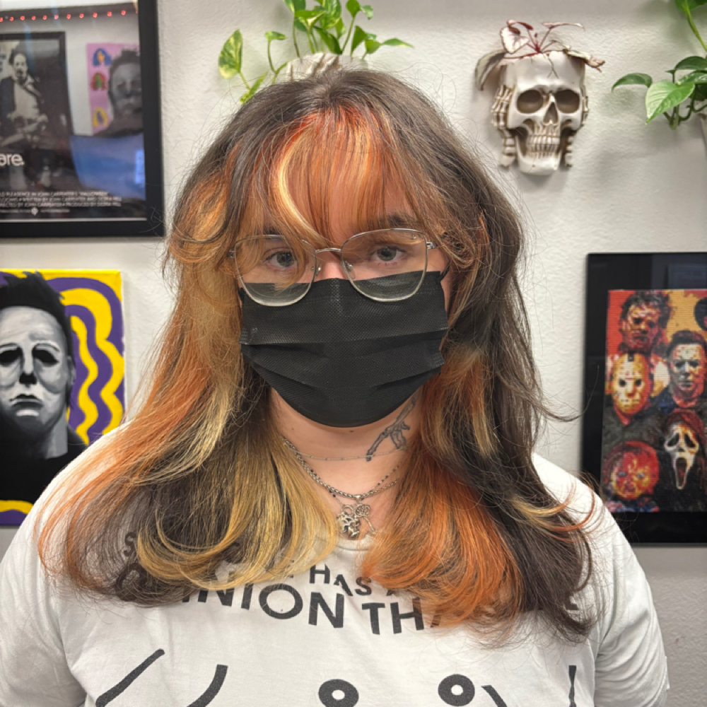 Short Haircut With Alissa at Looks That Kill Salon in Houston, TX