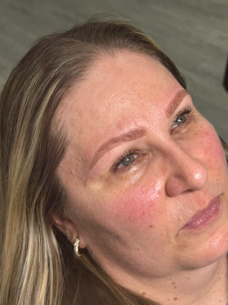 Brow Wax + Hybrid Stain at Deseo Aesthetics in Wichita, KS