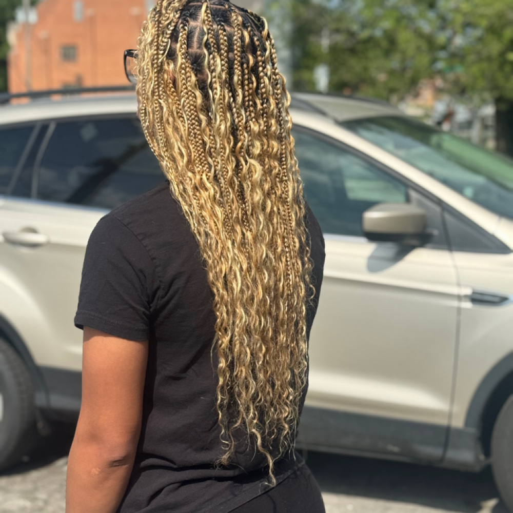 Add Length-Knotless at Beauty By Tati in Kansas City, KS